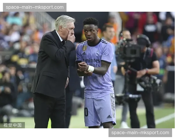 专访维尼修斯:谈论在西班牙面临的种族主义问题与自己的成长 专访维尼修斯:谈论在西班牙面临的种族主义问题与自己的成长